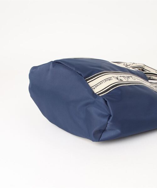 Arnold Palmer（アーノルドパーマー）の「ロゴテープ 2WAY バッグ（トートバッグ・レディース・ネイビー/ブラック・F）」の10枚目の写真