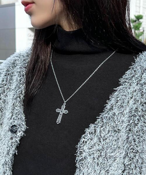 Figments（フィグメンツ）の「クロスチャームネックレス（ネックレス・レディース・シルバー/ブラック・FREE）」の3枚目の写真