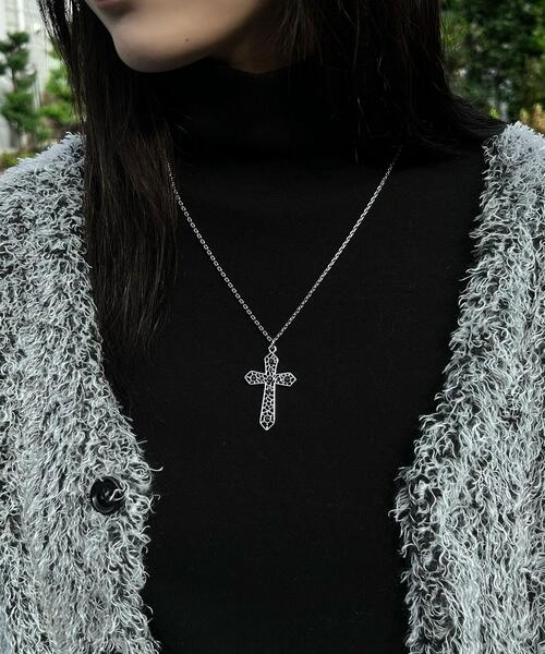 Figments（フィグメンツ）の「クロスチャームネックレス（ネックレス・レディース・シルバー/ブラック・FREE）」の4枚目の写真