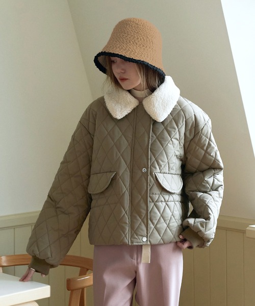 UNE MANSION（ユヌマンション）の「【2023F/W新作アイテム】【小顔効果抜群】バイカラープードルウールニットバケットハット帽子（ハット・レディース・アイボリー/ブラック/ベージュ・ONE SIZE）」の4枚目の写真