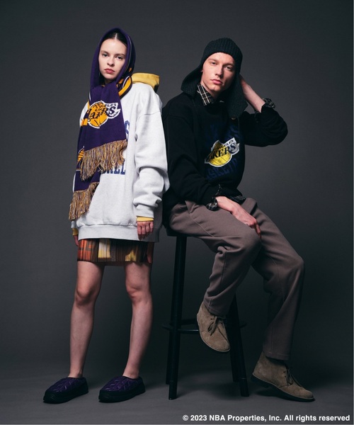 NBA（エヌビーエー）の「Off The Court by NBA / オフ・ザ・コート バイ NBA 別注プリントスウェット（スウェット・メンズ・アイボリー/コバルトブルー/グレー/ライトグレー/ブラックミックス/ブラック系その他/オレンジ/ブラック・LARGE/MEDIUM）」の17枚目の写真