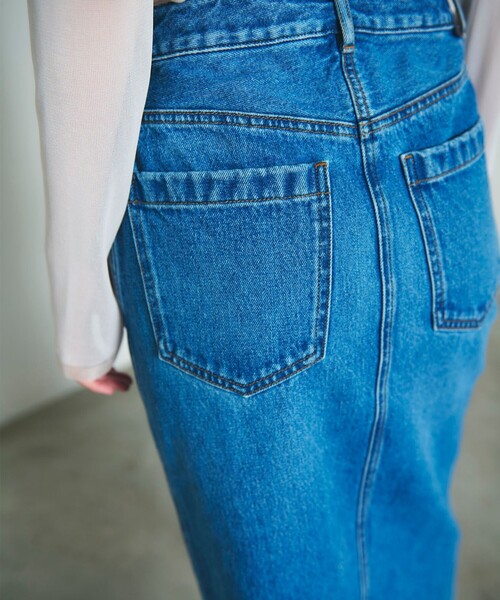 GRACE CONTINENTAL（グレースコンチネンタル）の「タイトデニムスカート（デニムスカート・レディース・インディゴブルー/ブラック・38/36）」の11枚目の写真