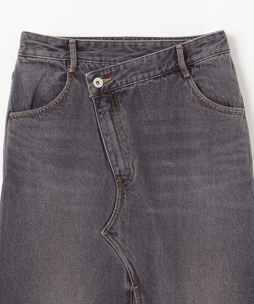 GRACE CONTINENTAL（グレースコンチネンタル）の「タイトデニムスカート（デニムスカート・レディース・インディゴブルー/ブラック・38/36）」の18枚目の写真