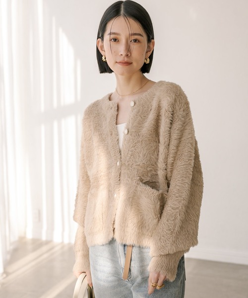 RIVE DROITE（リヴドロワ）の「ラメフェザー2WAYカーデ（カーディガン/ボレロ・レディース・チャコールグレー/ベージュ・FREE）」の17枚目の写真