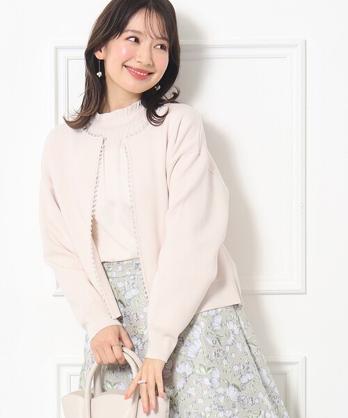 couture brooch(クチュールブローチ)の「◆【2024春新作】パール調トリミングカーディガン(カーディガン/ボレロ・レディース・アイボリー/ブラック/ピンク・42/38)」の9枚目の写真