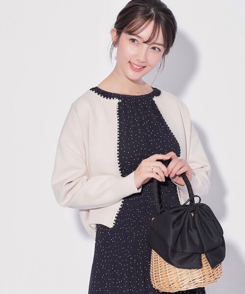 couture brooch(クチュールブローチ)の「◆【2024春新作】パール調トリミングカーディガン(カーディガン/ボレロ・レディース・アイボリー/ブラック/ピンク・42/38)」の18枚目の写真