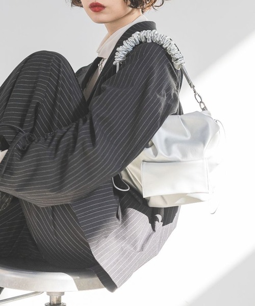 PAGEBOY(ページボーイ)の「ドロストミニBAG(ショルダーバッグ・レディース・ブラック/シルバー・FREE)」の13枚目の写真