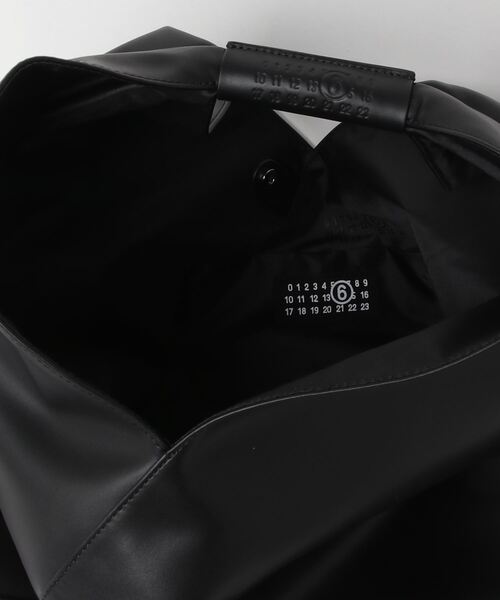 MM6 Maison Margiela（ｴﾑｴﾑｼｯｸｽ ﾒｿﾞﾝ ﾏﾙｼﾞｪﾗ）の「MM6　CLASSIC JAPANESE HANDBAG（ハンドバッグ・レディース・ブラック・FREE）」の5枚目の写真