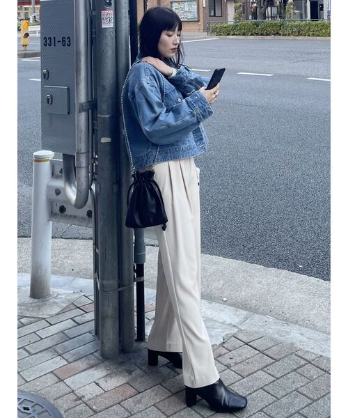 MURUA（ムルーア）の「ハイウエストタックワイドパンツ（その他パンツ・レディース・ライトグリーン/アイボリー/グレー/ブルー・2/1）」の21枚目の写真