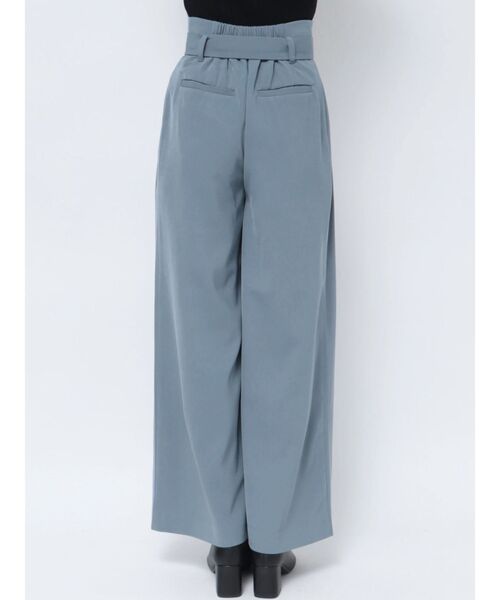 MURUA（ムルーア）の「ハイウエストタックワイドパンツ（その他パンツ・レディース・ライトグリーン/アイボリー/グレー/ブルー・2/1）」の13枚目の写真