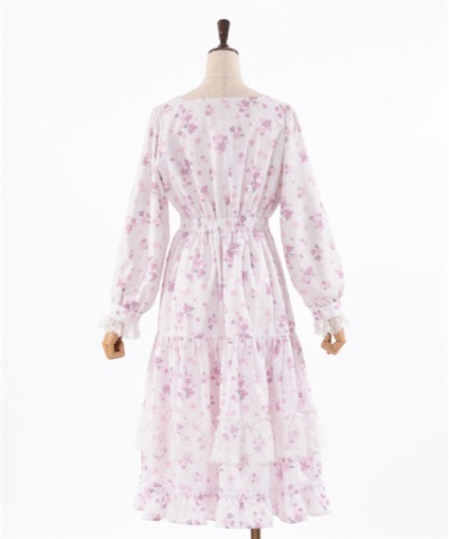 axes femme（アクシーズファム）の「SAKURAティアードワンピース
