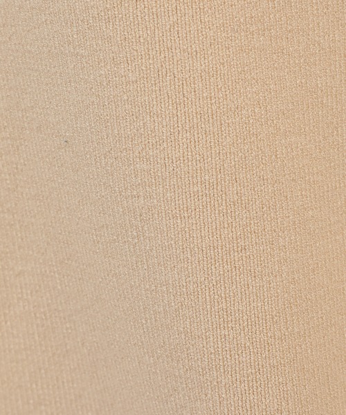 CLANE（クラネ）の「V/N TIGHT LONG TANK TOPS（タンクトップ・レディース・ブラック/アイボリー/ベージュ・1/2）」の19枚目の写真