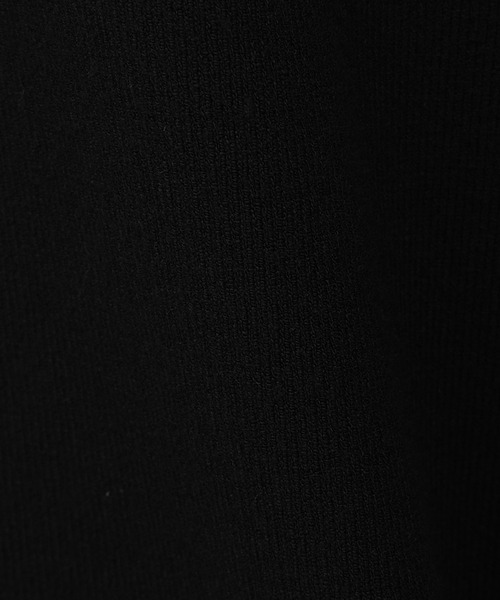 CLANE（クラネ）の「V/N TIGHT LONG TANK TOPS（タンクトップ・レディース・ブラック/アイボリー/ベージュ・1/2）」の14枚目の写真