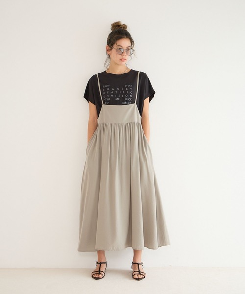 BAYFLOW（ベイフロー）の「サス付きワンピース（ワンピース・レディース・ブラック/グレイッシュベージュ/ライトグリーン・FREE）」の3枚目の写真