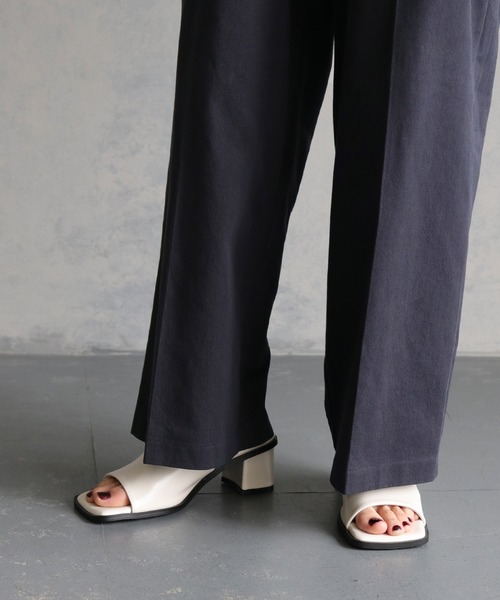 cheriella(シェリエラ)の「【cheriella】オープントゥサンダル(サンダル・レディース・ブラック/アイボリー・L(24.5cm)/M(23.5cm)/S(22.5cm))」の6枚目の写真