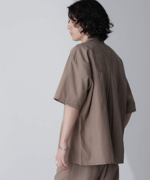 NANO universe（ナノユニバース）の「リネンブレンドピンストライプワイドカラーシャツ(セットアップ可)（シャツ/ブラウス・メンズ・ブラック/ホワイト/ベージュ・L/M）」の17枚目の写真