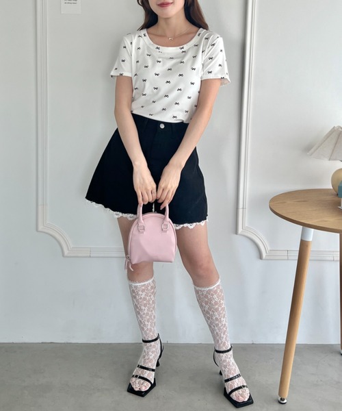 Loueme(ルエム)の「プチリボンプリントTシャツ(Tシャツ/カットソー・レディース・グレー/ブラック/ホワイト・FREE)」の18枚目の写真