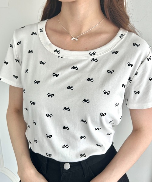 Loueme(ルエム)の「プチリボンプリントTシャツ(Tシャツ/カットソー・レディース・グレー/ブラック/ホワイト・FREE)」の19枚目の写真
