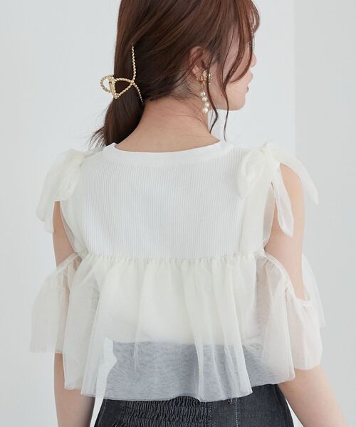 MAJESTIC LEGON(マジェスティックレゴン)の「肩リボンチュールフリルニット(ニット/セーター・レディース・グレー/アイボリー/ブラック・MEDIUM)」の21枚目の写真