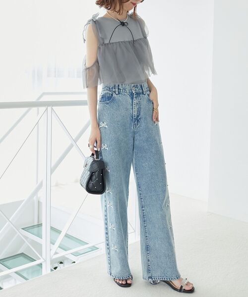 MAJESTIC LEGON(マジェスティックレゴン)の「肩リボンチュールフリルニット(ニット/セーター・レディース・グレー/アイボリー/ブラック・MEDIUM)」の5枚目の写真