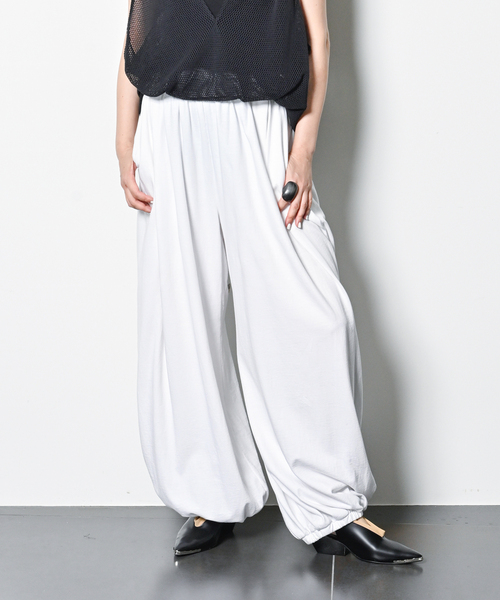 CITYSHOP（シティーショップ）の「PIGMENT CUT VOLUME パンツ（スラックス・レディース・グレー/ホワイト・FREE）」の8枚目の写真