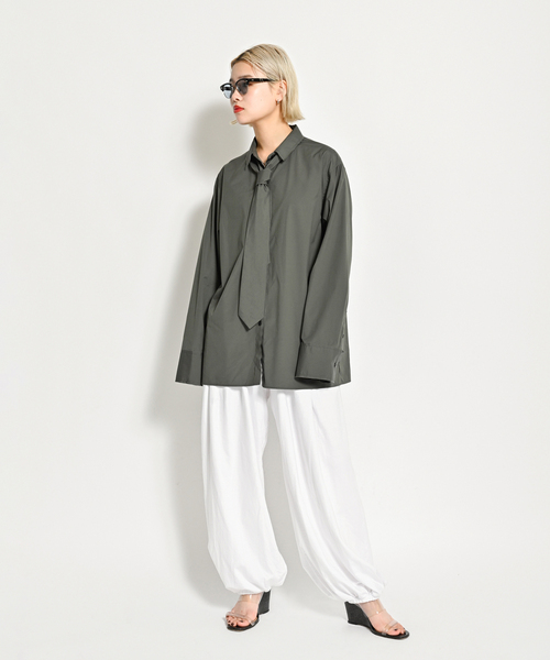 CITYSHOP（シティーショップ）の「PIGMENT CUT VOLUME パンツ（スラックス・レディース・グレー/ホワイト・FREE）」の3枚目の写真