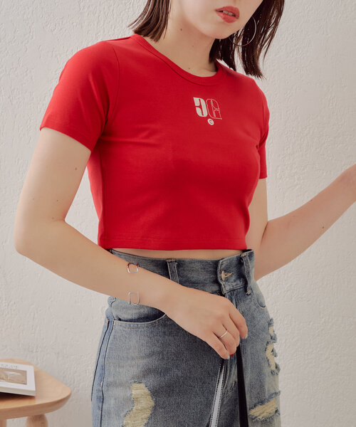 Chico(チコ)の「ロゴ刺繍チビT(Tシャツ/カットソー・レディース・レッド/ブラック/ベージュ/アイボリー・FREE)」の16枚目の写真
