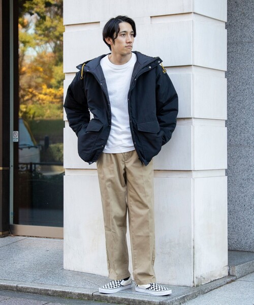 coen（コーエン）の「ガレージチノテーパードパンツ（チノパンツ・メンズ・ブラック/ターコイズブルー/ベージュ/ワインレッド・S/M/L/XL）」の6枚目の写真