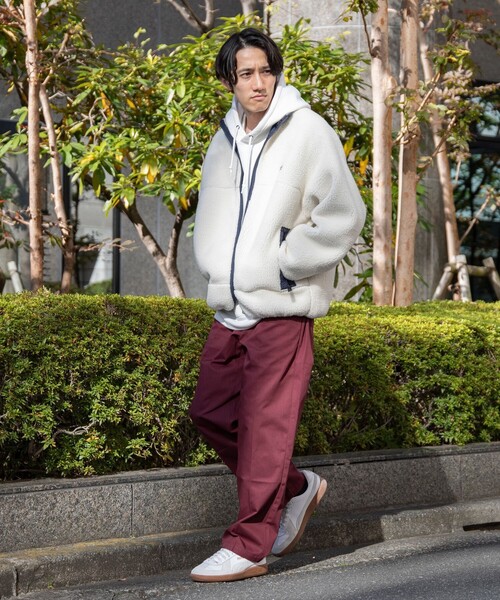 coen（コーエン）の「ガレージチノテーパードパンツ（チノパンツ・メンズ・ブラック/ターコイズブルー/ベージュ/ワインレッド・S/M/L/XL）」の10枚目の写真