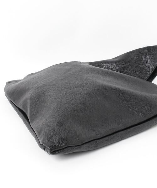 【美品】AULENTTI DOLLARO ポーチ付き レザートライアングルバッグ 楽天市場】【クーポンで20%OFF】オウレンティ/AULENTTI レザー