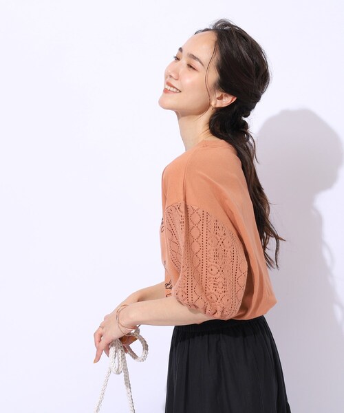 Cutie Blonde（キューティーブロンド）の「◆【晩夏まで活躍／5分袖】お袖レース　ロゴプリントトップス（Tシャツ/カットソー・レディース・ホワイト系/ブラック/ライトオレンジ系・02/03）」の13枚目の写真