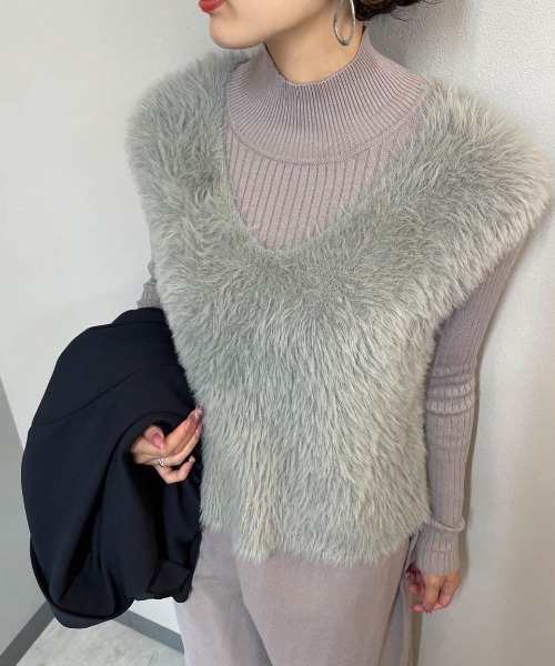 ketty cherie（ケティシェリー）の「シャギーベストxリブ切り替えワンピース≪手洗い可能≫（ワンピース・レディース・グレー/ブラック・M）」の8枚目の写真