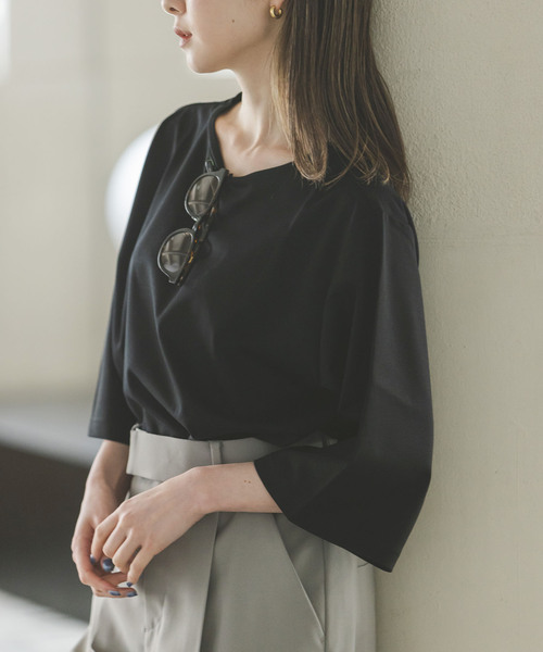 Noble（ノーブル）の「《WEB限定追加》Room no.8/ルームエイト スーピマコットンハーフスリーブTEE（Tシャツ/カットソー・レディース・ブラック/レッド/ライトグレー・FREE）」の2枚目の写真