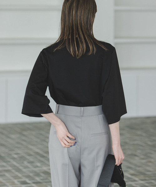 Noble（ノーブル）の「《WEB限定追加》Room no.8/ルームエイト スーピマコットンハーフスリーブTEE（Tシャツ/カットソー・レディース・ブラック/レッド/ライトグレー・FREE）」の5枚目の写真