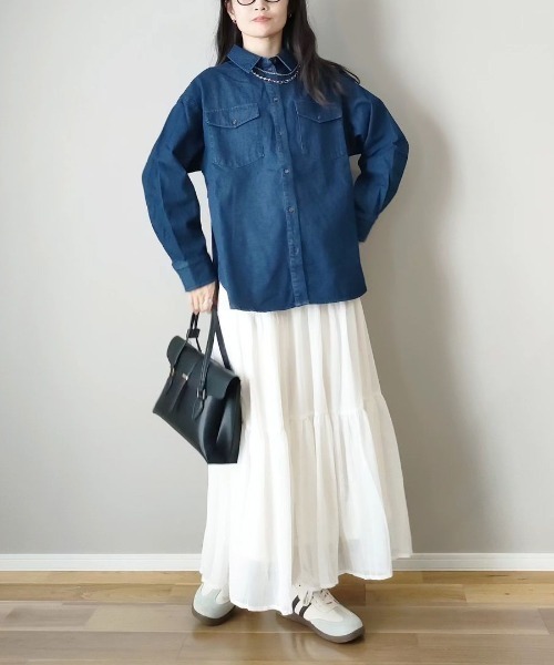 ikka（イッカ）の「【雑誌InRed10月号掲載】オーバーシャツ（シャツ/ブラウス・レディース・オフホワイト/ブルー/ネイビー・L/M/S）」の14枚目の写真