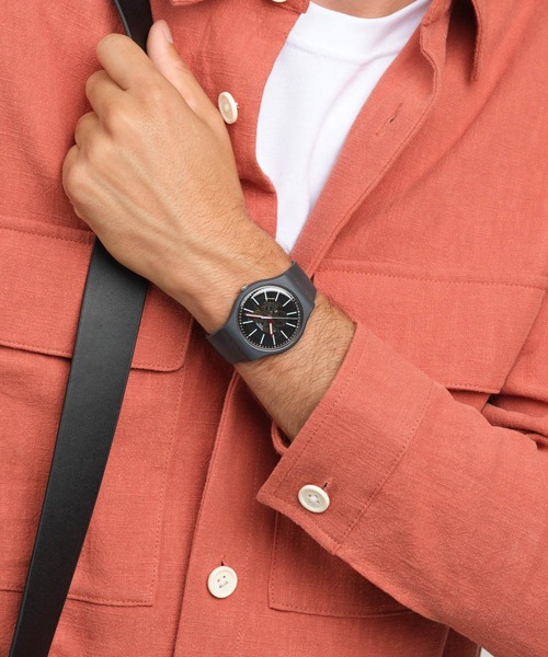 SWATCH（スウォッチ）の「COBBLESTONE STREET（アナログ腕時計・レディース・グレー・FREE）」の6枚目の写真