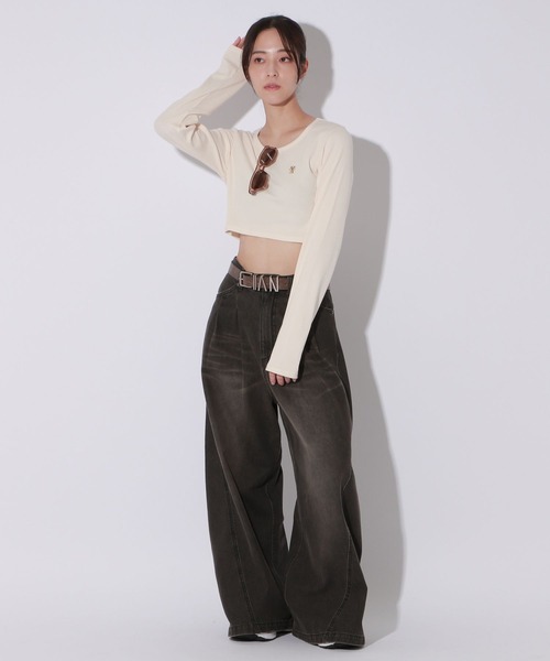 Anui(アニュイ)の「【UNISEX/3サイズ展開】プレートリブトップス(Tシャツ/カットソー・レディース・オフホワイト/ブラック/ブラウン・LARGE/MEDIUM/SMALL)」の6枚目の写真