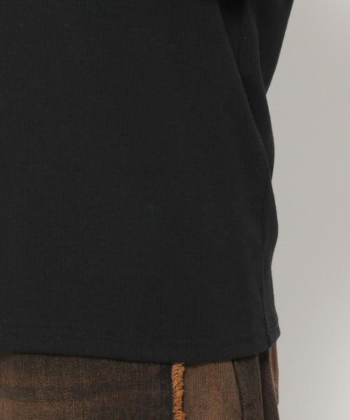 Anui(アニュイ)の「【UNISEX/3サイズ展開】プレートリブトップス(Tシャツ/カットソー・レディース・オフホワイト/ブラック/ブラウン・LARGE/MEDIUM/SMALL)」の12枚目の写真