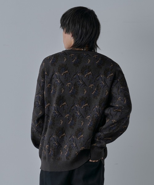 COLONY 2139(コロニートゥーワンスリーナイン)の「スウェットライクペイズリーニット(ニット/セーター・メンズ・チャコールグレー/アイボリー・MEDIUM/LARGE)」の9枚目の写真