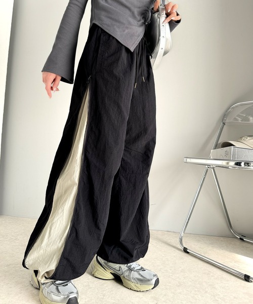 Java(ジャバ)の「《Javaジャバコラボ》スポーティー&スタイリッシュ。サイドジップ配色シャカシャカパンツ(その他パンツ・レディース・ベージュ/ブラック/アイボリー・SMALL/X-LARGE/LARGE/MEDIUM)」の10枚目の写真