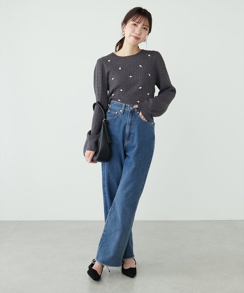 natural couture(ナチュラルクチュール)の「ミニローズケーブルニットプルオーバー(ニット/セーター・レディース・ネイビー/チャコールグレー/アイボリー・FREE)」の12枚目の写真