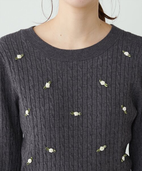 natural couture(ナチュラルクチュール)の「ミニローズケーブルニットプルオーバー(ニット/セーター・レディース・ネイビー/チャコールグレー/アイボリー・FREE)」の22枚目の写真