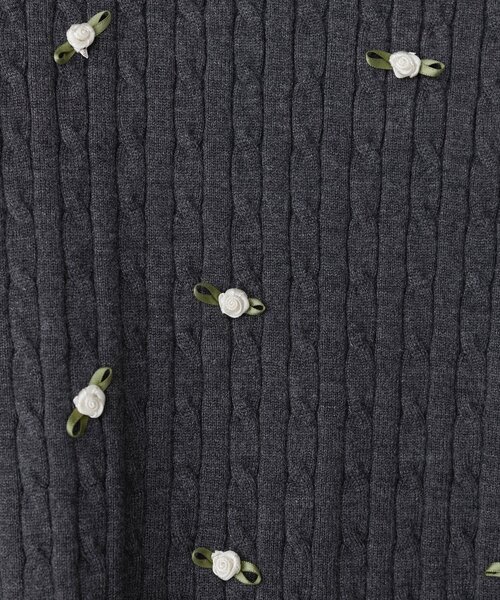 natural couture(ナチュラルクチュール)の「ミニローズケーブルニットプルオーバー(ニット/セーター・レディース・ネイビー/チャコールグレー/アイボリー・FREE)」の13枚目の写真