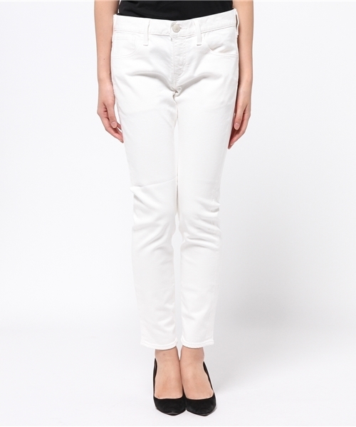 RED CARD TOKYO(レッドカード)の「RED CARD ホワイトデニムパンツ(デニムパンツ・レディース・ホワイト・26/27/25/22/23/24)」の10枚目の写真