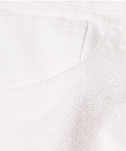 RED CARD TOKYO(レッドカード)の「RED CARD ホワイトデニムパンツ(デニムパンツ・レディース・ホワイト・26/27/25/22/23/24)」の3枚目の写真