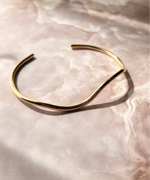 ciite'（シーテ）の「シンプリールフレ バングル（バングル/リストバンド・レディース・ゴールド/シルバー・FREE）」の3枚目の写真