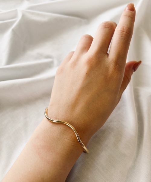 ciite'（シーテ）の「シンプリールフレ バングル（バングル/リストバンド・レディース・ゴールド/シルバー・FREE）」の7枚目の写真