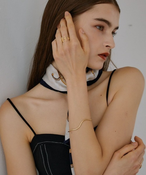 ciite'（シーテ）の「シンプリールフレ バングル（バングル/リストバンド・レディース・ゴールド/シルバー・FREE）」の8枚目の写真