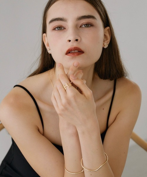 ciite'（シーテ）の「シンプリールフレ バングル（バングル/リストバンド・レディース・ゴールド/シルバー・FREE）」の12枚目の写真