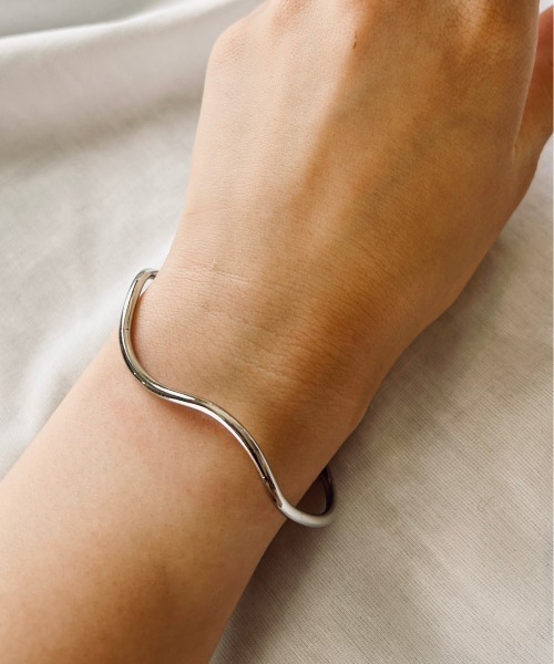 ciite'（シーテ）の「シンプリールフレ バングル（バングル/リストバンド・レディース・ゴールド/シルバー・FREE）」の18枚目の写真